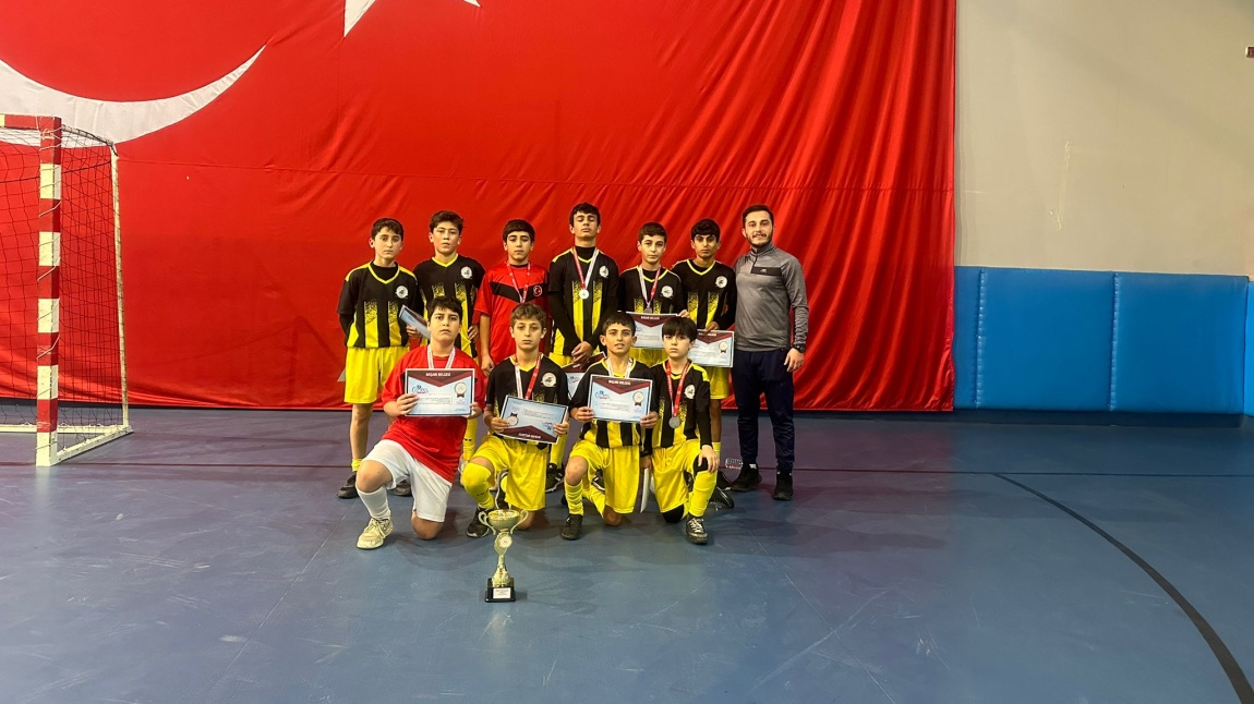 Okulumuz Erkek Futsal Takımı İl 2.si Oldu